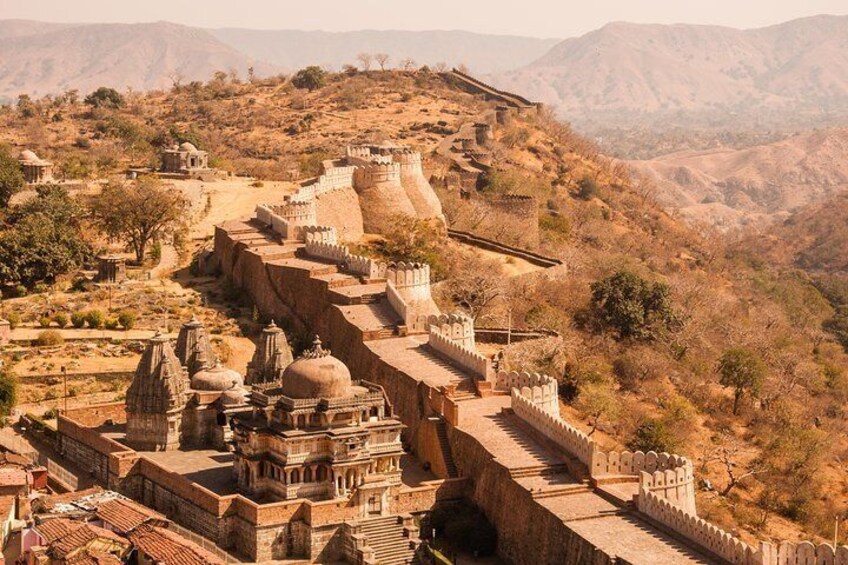 Kumbhalgarh and Ranakpur: Private Day Trip from Udaipur