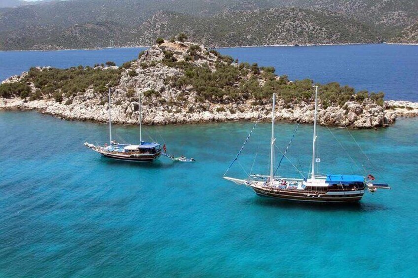 Kekova boat trip `` Dolce Vita ''