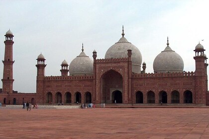 Lahore Guided Tour