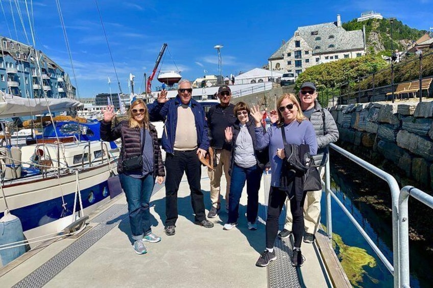 Amazing city walk in Ålesund