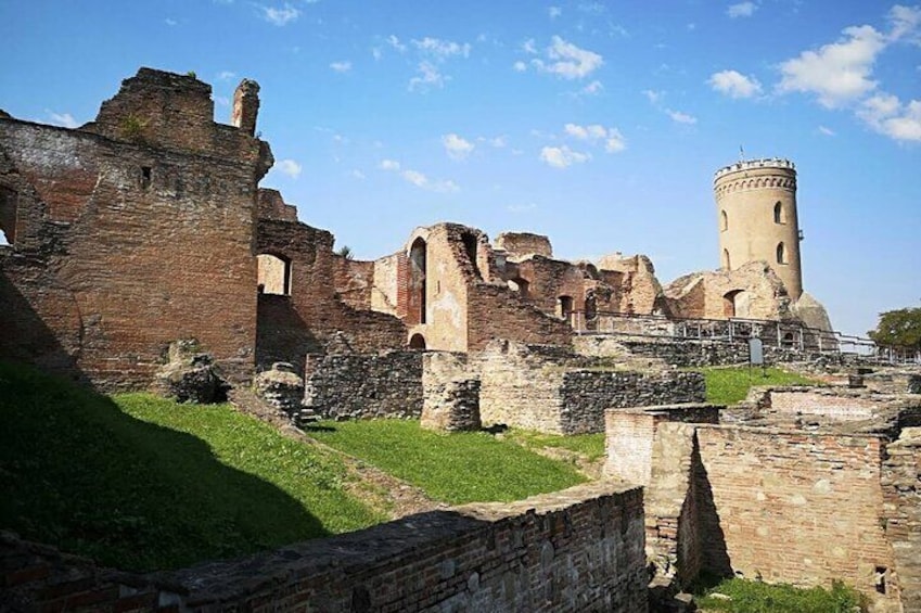 The Princely Court of Vlad the Impaler from Târgoviște - Private Tour 