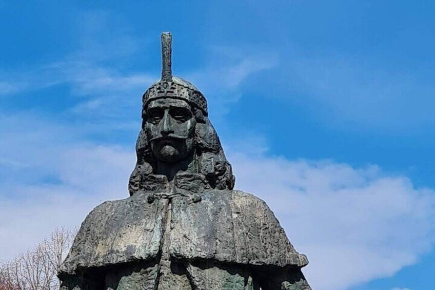 The Real Dracula's Castle in Targoviste and Dracula's Tomb