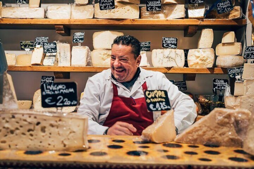 Wine & Food Experience in the Historic Market of Padua