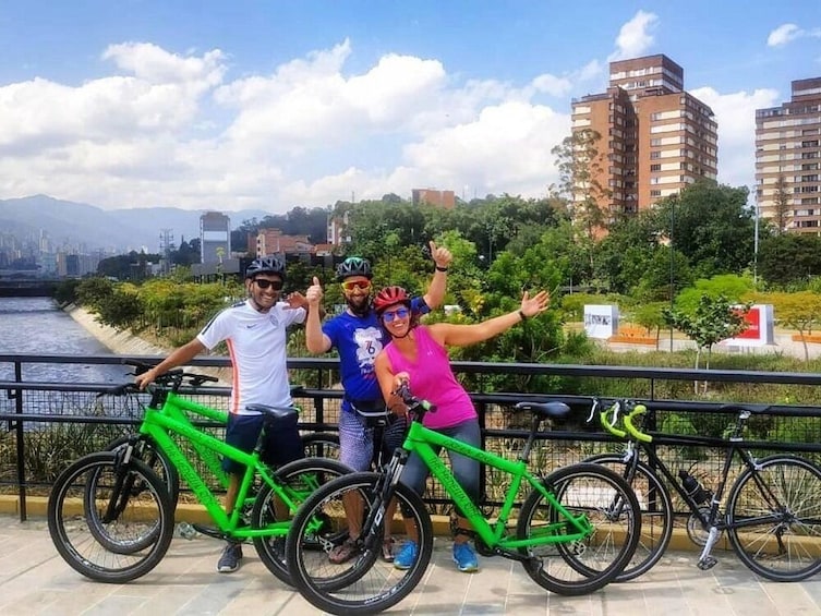 Medellin Bike Tour - Colombian Cafe and Viewpoints