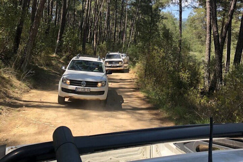 Off-road vehicle tour & rafting experience in the Taurus Mountains from Side