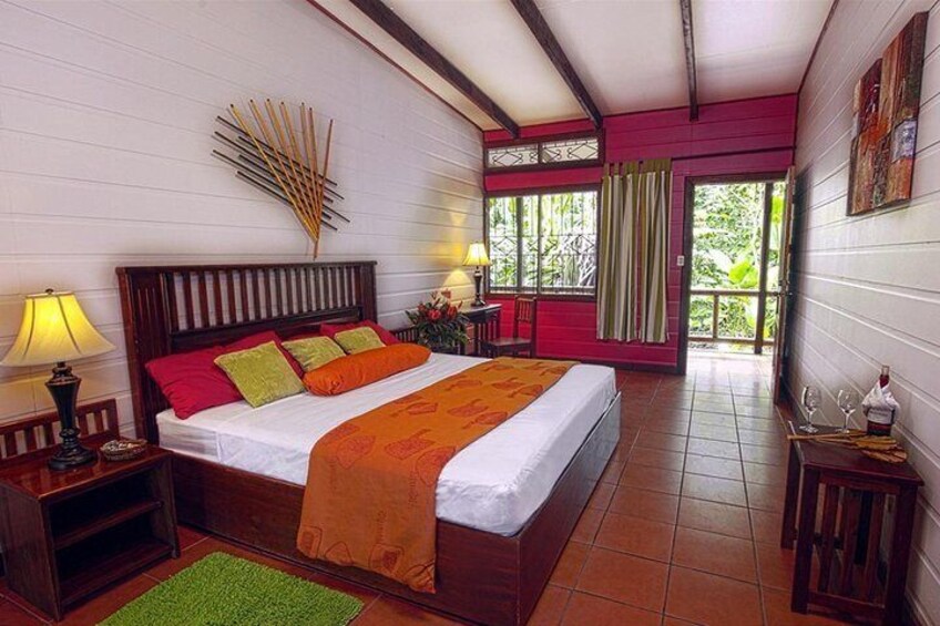 Tortuguero Package 2 days 1 night