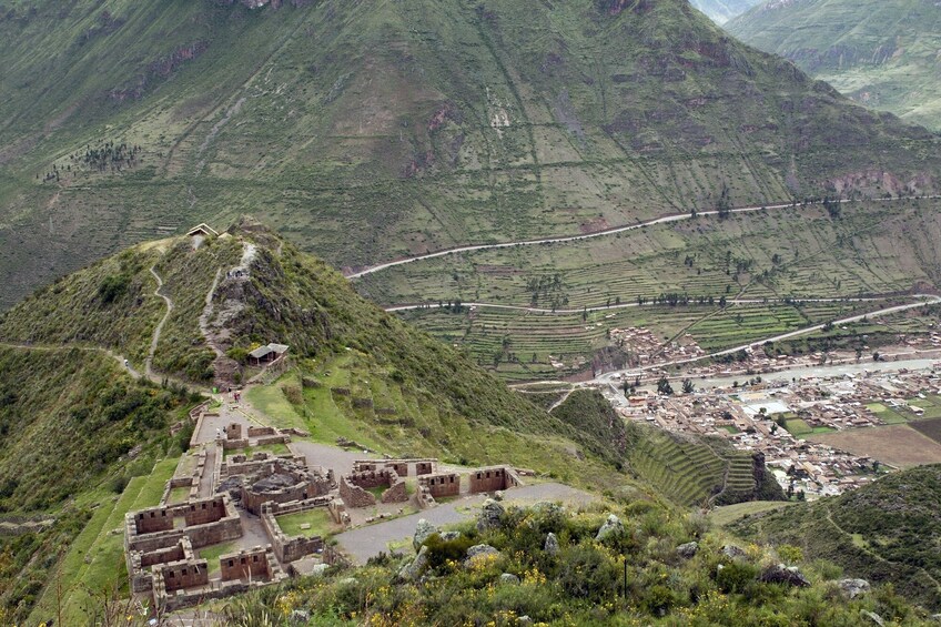 Private Tour to Pisac and Ollantaytambo Archaeological Sites