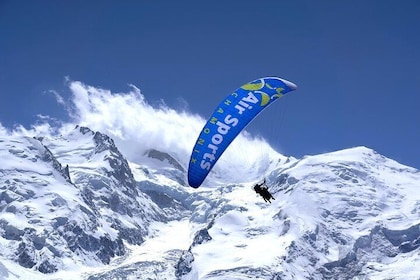 Paragliding Tandem Flug über die Alpen in Chamonix