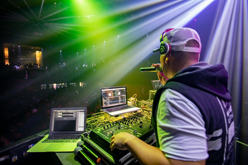 Rio de Janeiro Nightclub Tour with Hotel pickup and drop-off