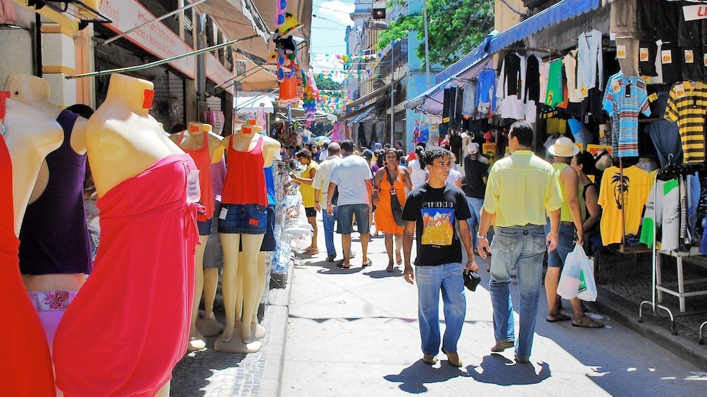View of the Saara Shopping District Tour in Rio de Janeiro