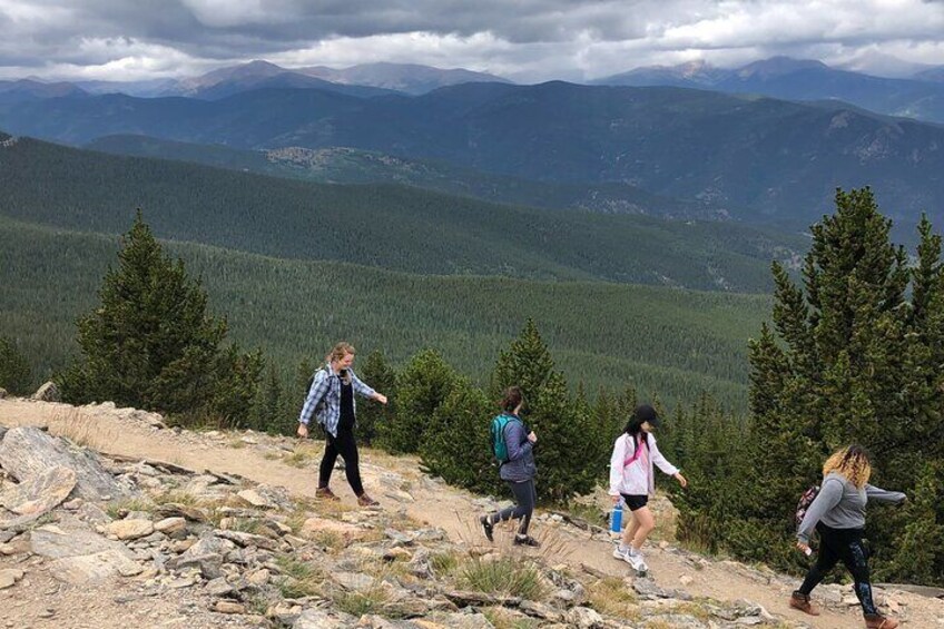Hiking in the Rockies - Group hike tour near Denver