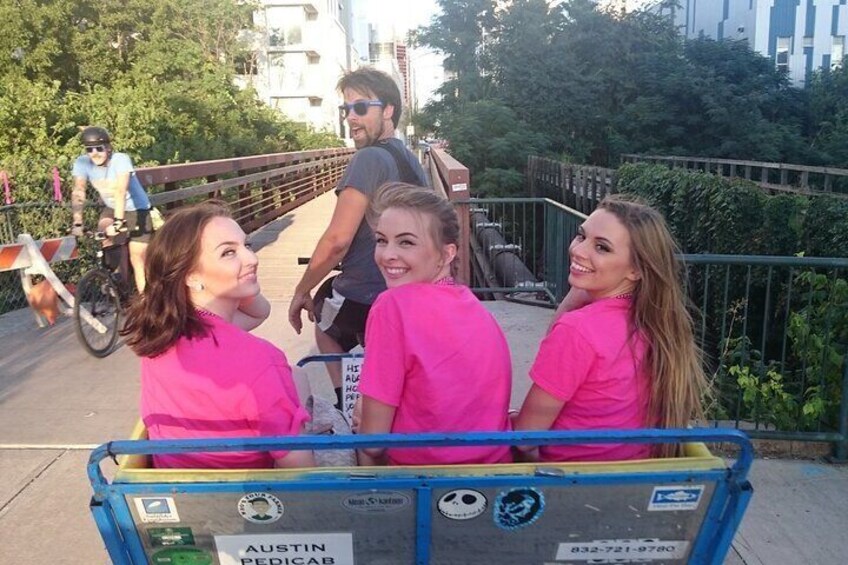 Private Pedicab City Tour of Austin (Half Hour)