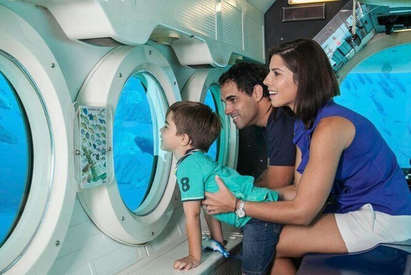 Atlantis Submarine Day Tour Adventure