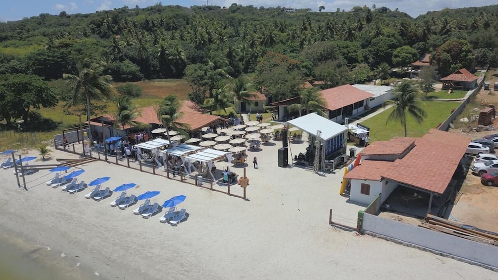 Tour to Praia do Capitão