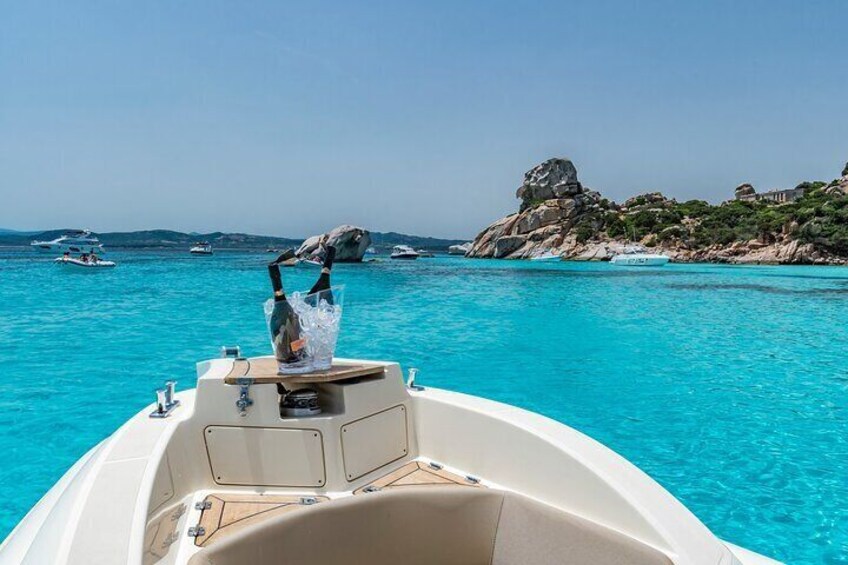 Dinghy Rental with Skipper in the Maddalena Archipelago