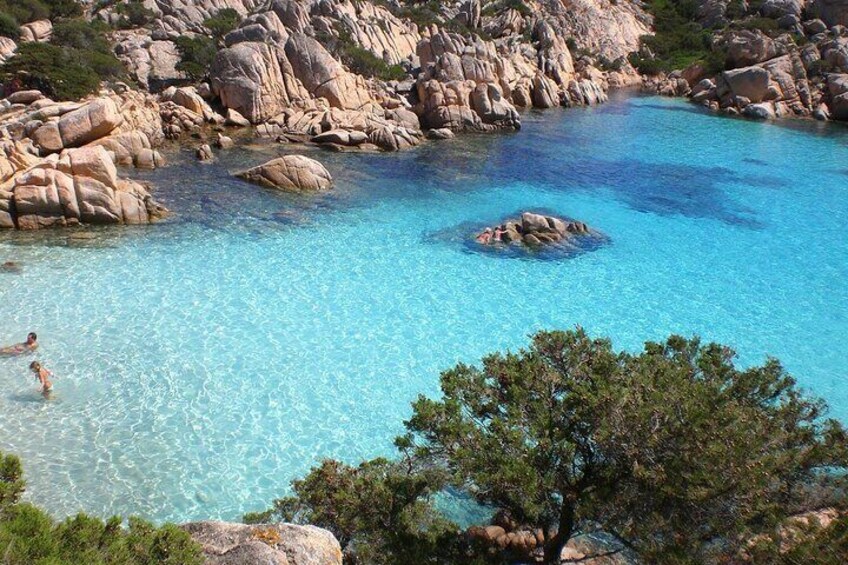 Dinghy Rental with Skipper in the Maddalena Archipelago