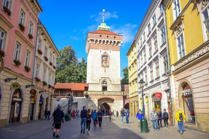 Krakow Old Town Private Tour: Myths & Legends Exploration Game