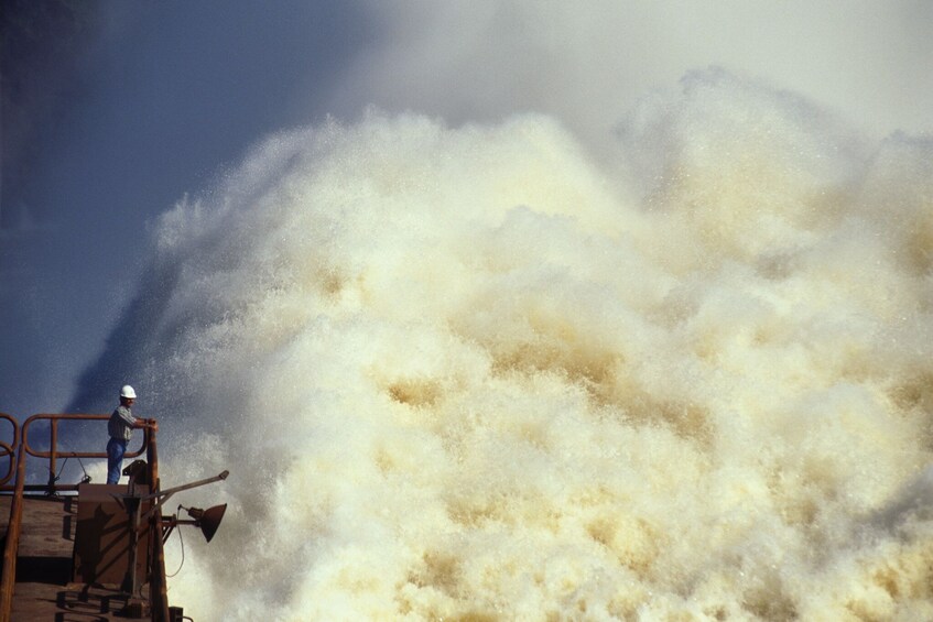 Itaipu Hydroelectric Panoramic Tour
