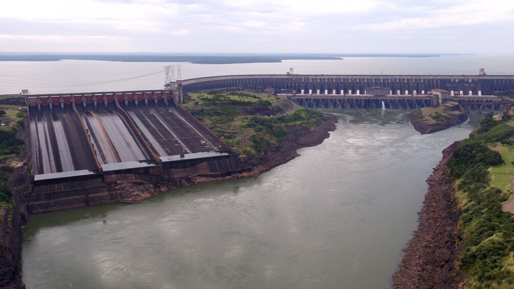 Itaipu Hydroelectric Panoramic Tour