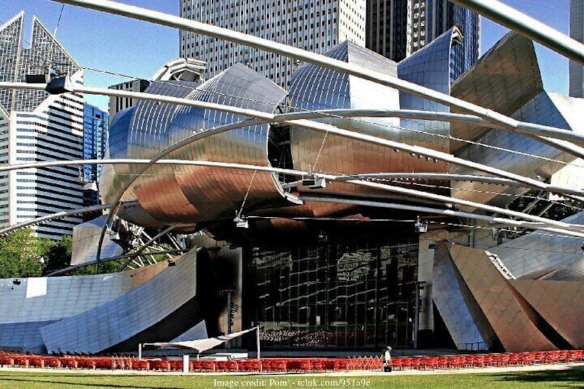 Welcome to Chicago: Private Half-Day Tour with 360 Observation Deck