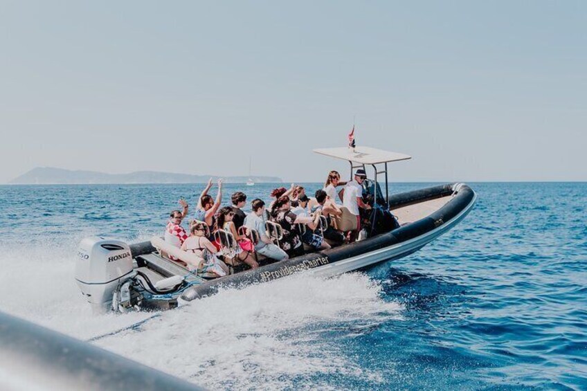 5 Islands Speedboat Tour with Blue Cave and Hvar from Trogir