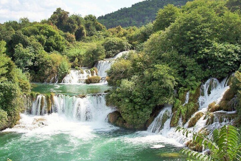 Private Krka Waterfalls Tour with Wine Tasting from Sibenik