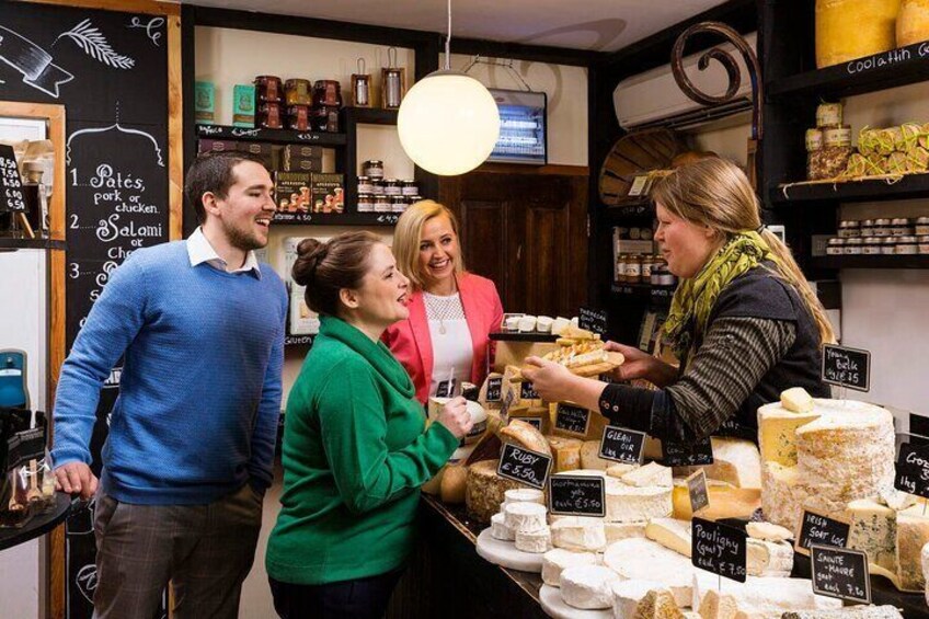 History and Food tasting tour. Dingle. Guided. 3 hours.