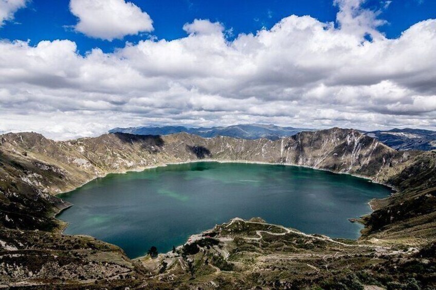 Full-Day Tour to Quilotoa Lagoon From Quito with Lunch