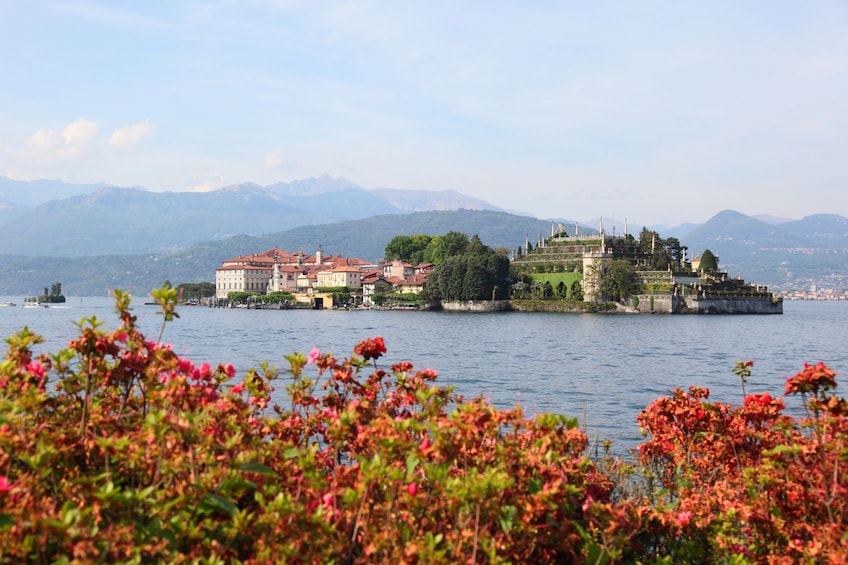 4-Day Northern Italian Lakes, Lombardy & Verona Tour from Milan