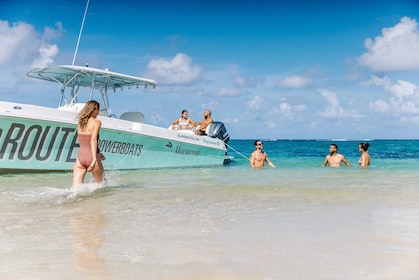 Ocho Rios heldags äventyr med motorbåt