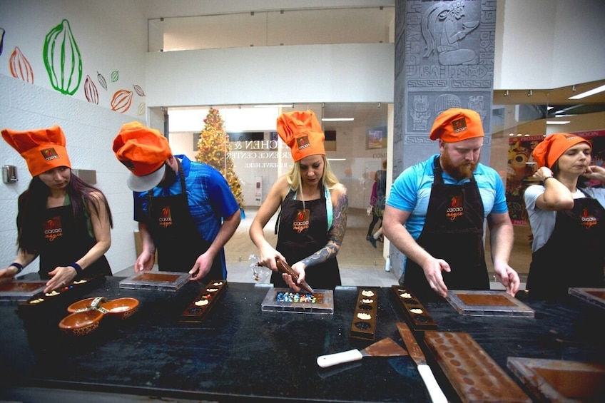 Make your own Chocolate: Cacao Magico Experience