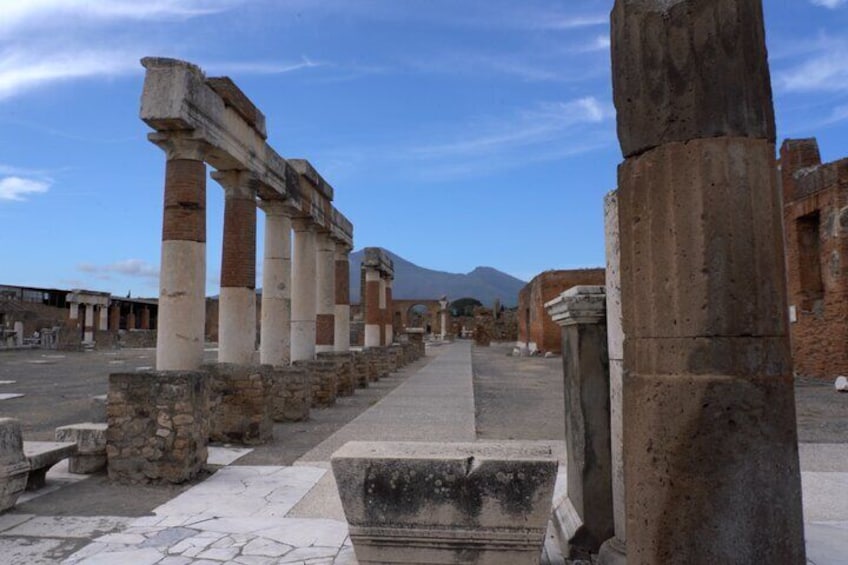 Pompeii: guided tour of the ruins and cooking class fresh pasta 