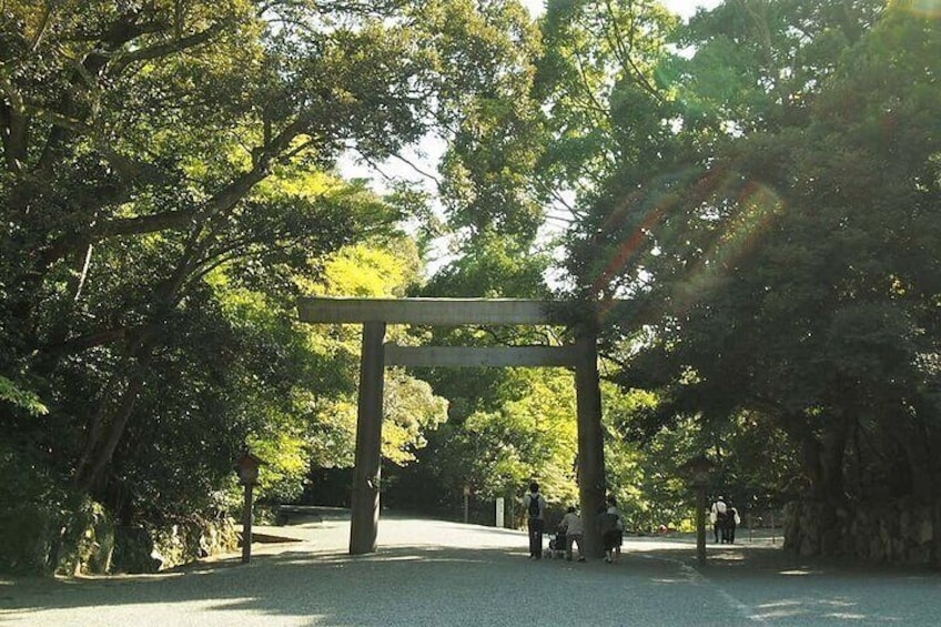 Full-Day Small-Group Tour in Ise Jingu