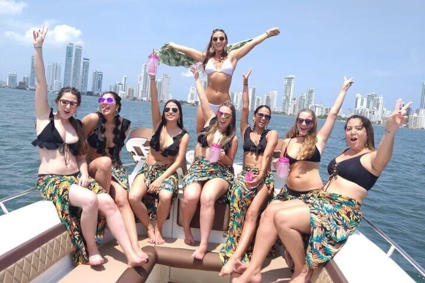 Full Day Boat Rental with Captain in Cartagena