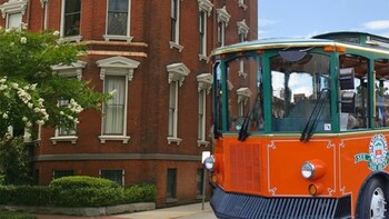 Combo: Hop-On Hop-Off Trolley & Evening Walking Ghost Tour