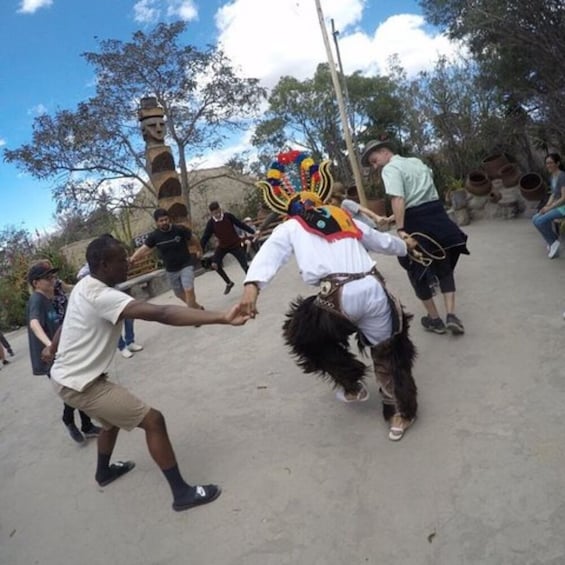 Daily departures: Private City Tour + Mitad del Mundo