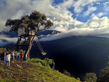 2-dages privat tur til Quilotoa-lagunen og landsbyen Baños fra Quito