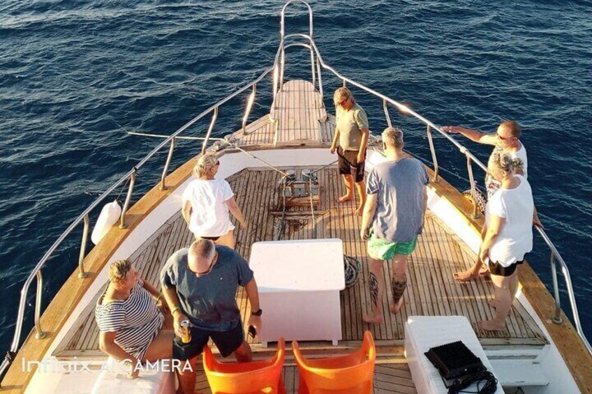 PRIVATE! | Charter Boat Trip | Snorkeling, Island & Wreck | 9am - 5pm | 12 PAX