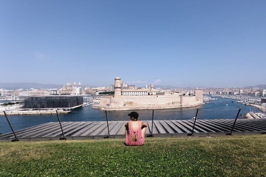 so that you can create your own relationship with Marseille,