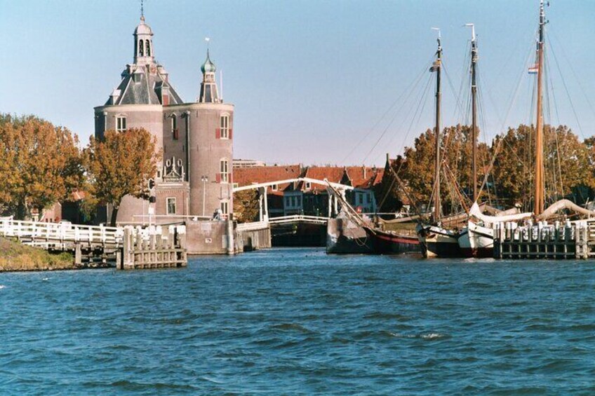 Private Self-Guided Walking Tour in Enkhuizen