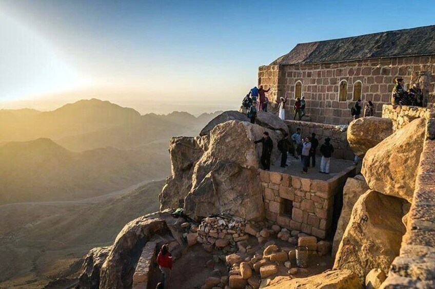 Private Mt Sinai and St Catherine Monastery Night Hiking Tour