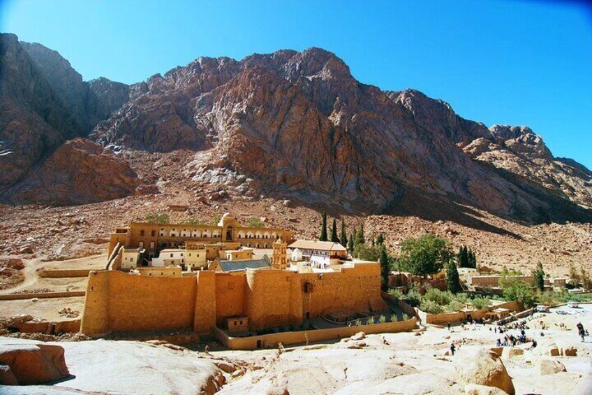 Private Mt Sinai and St Catherine Monastery Night Hiking Tour