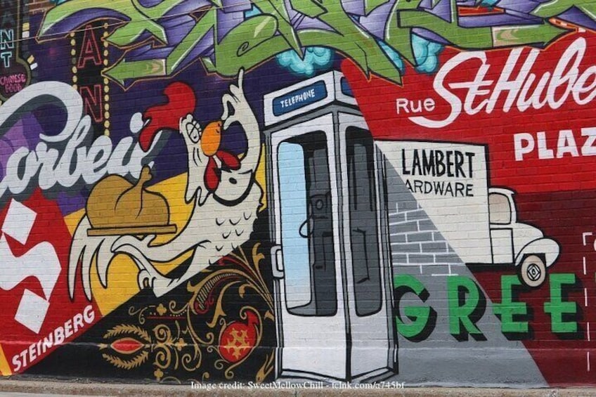 Discover Montreal's Street Art: Private 2-hour Walking Tour