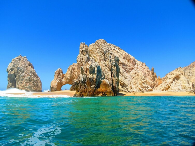 Clear Boat Ride in Los Cabos