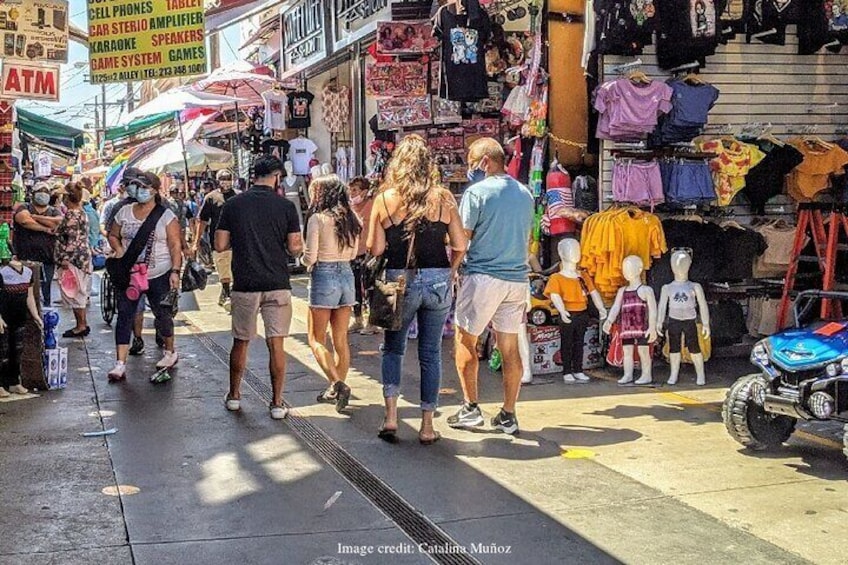 LA’s Fashion & Flower District: Private Half-Day Walking Tour