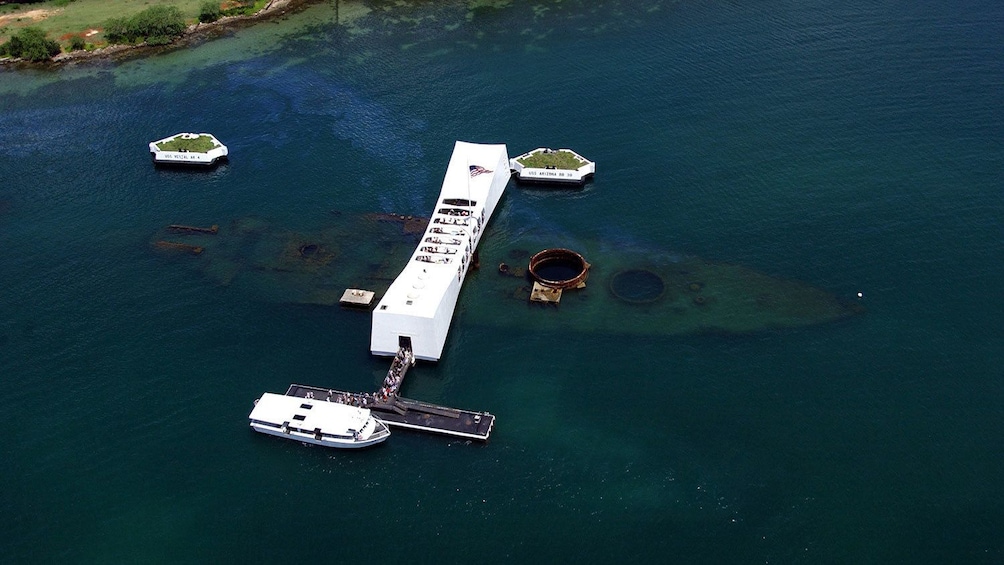 Aerial of a sunken Pearl Harbor ship on Pearl Harbor tour in Maui 