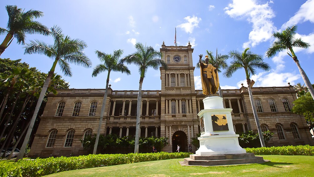 Show item 4 of 9. King Kamehameha Statue at Aliiolani Hale in Oahu