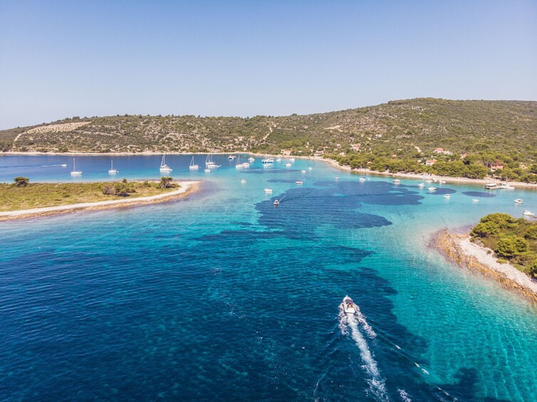 Golden Horn (Zlatni Rat) and Blue Lagoon package deal
