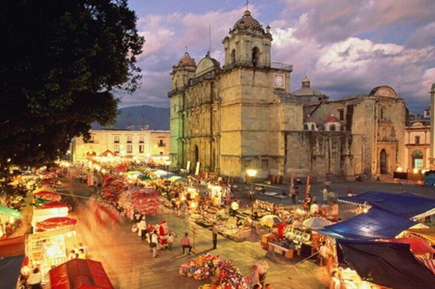 Cultural Tour of Oaxaca City with Tasting