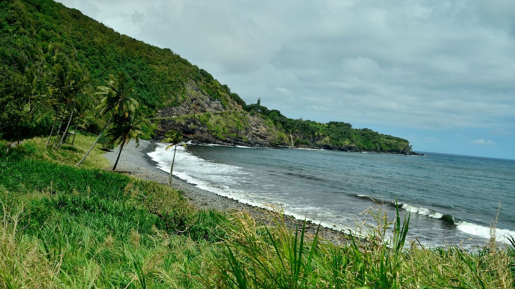 Lush green coastline of Hana in Maui